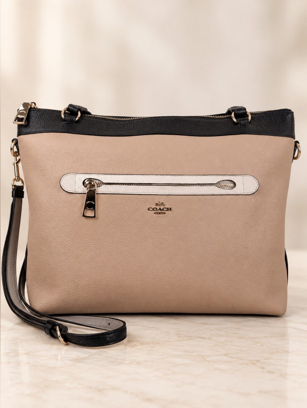 Coach Leather Tyler Zip Top Tote Reversible Straps